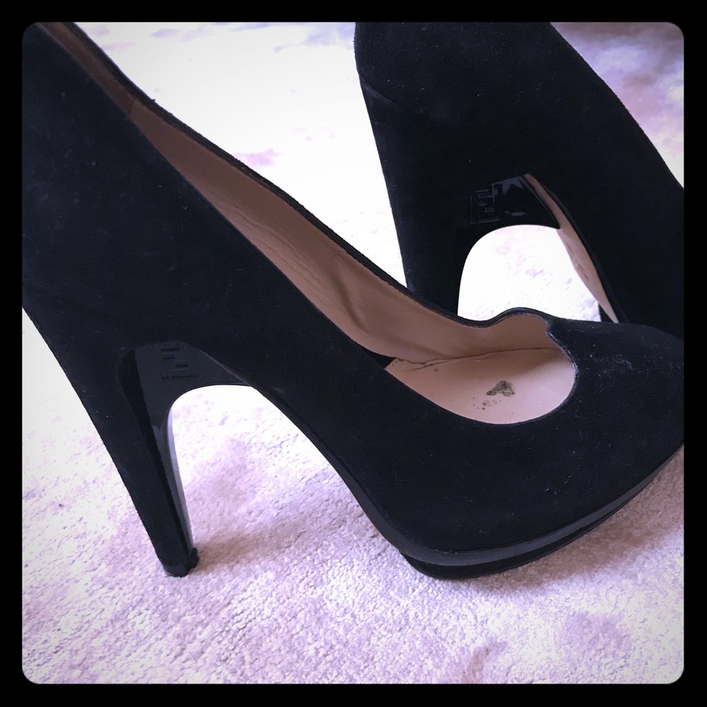 FENDI Shoes in Black Suede with a Platform sole